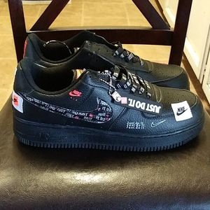 Nike air force 1 brand new size 11( just do it)!